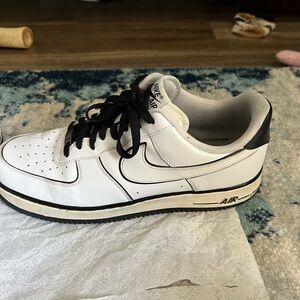 RARE discontinued Nike Airforce 1 Size 12